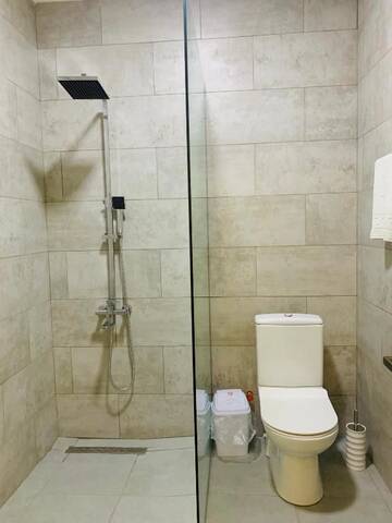 Фото номера Большой двухместный номер с 1 кроватью Отель Wald Hotel Lagodekhi Rooms г. Лагодехи 7