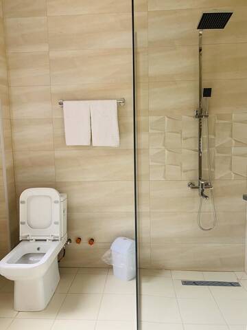 Фото номера Большой двухместный номер с 1 кроватью Отель Wald Hotel Lagodekhi Rooms г. Лагодехи 2