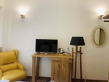 Фото номера Большой двухместный номер с 1 кроватью Отель Wald Hotel Lagodekhi Rooms г. Лагодехи 11