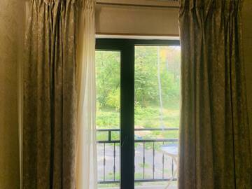 Фото номера Большой двухместный номер с 1 кроватью Отель Wald Hotel Lagodekhi Rooms г. Лагодехи 3